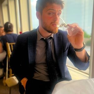 Meet your Posher, Garett